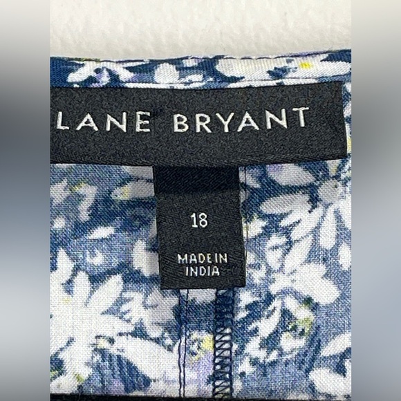 LANE BRYANT Women’s Plus Size Floral Peplum Top Size 18 - Picture 4 of 8